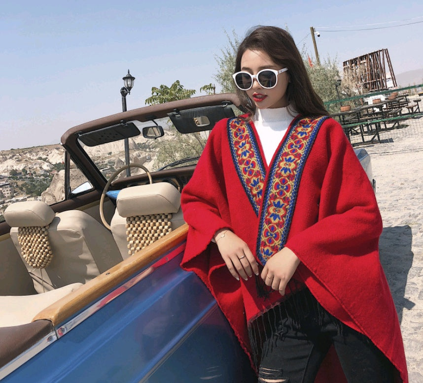National wind shawl female hooded thick warm Yunnan tibet travel scarf hooded cloak cloak